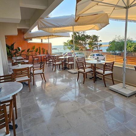 Azure Bay Hotel Agia Varvara Exterior foto